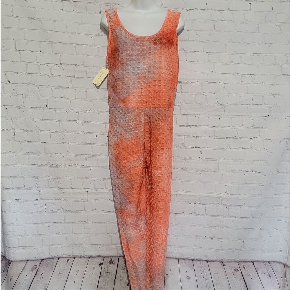 Women's Textured Tie Dye Ruched Butt Jumpsuit Small/Medium‎